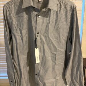 NWT Calvin Klein Men’s Size Small Button Down